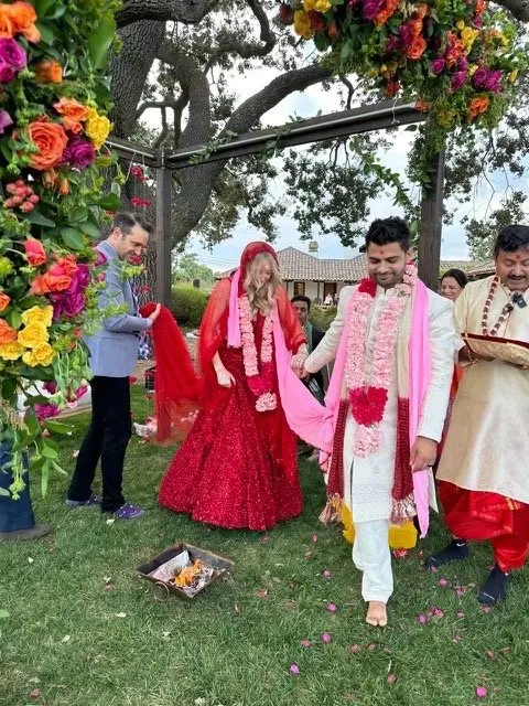 Wedding fire ceremony with Pandit Manuj Dutt